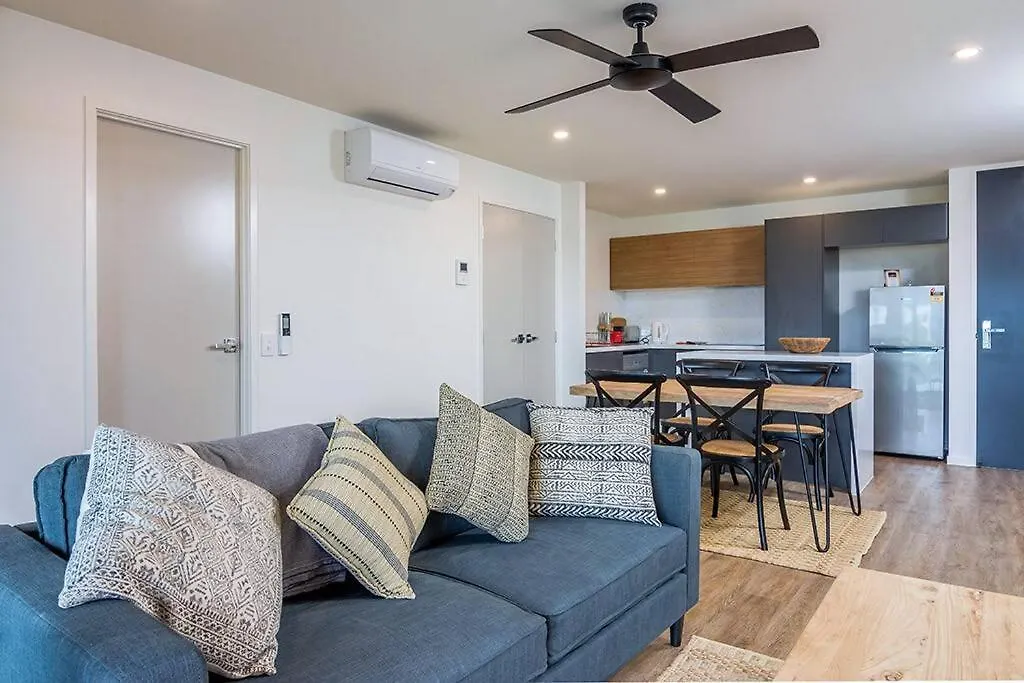 Slick 1 Bedroom + Carpark Apartment - Walk To City Brisbane 0*,