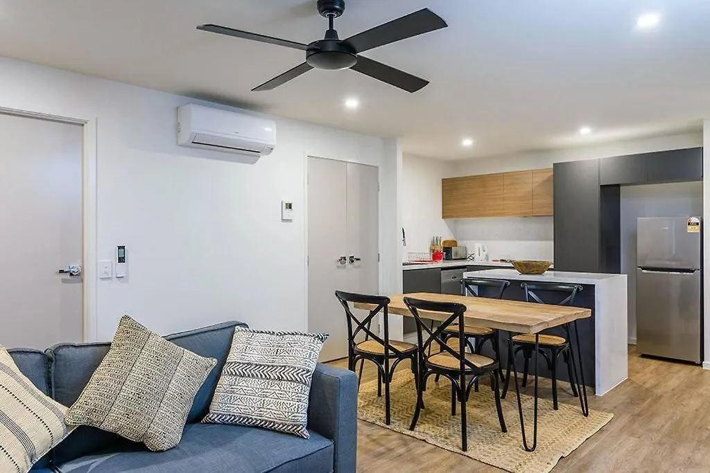 Slick 1 Bedroom + Carpark Apartment - Walk To City Brisbane Australia